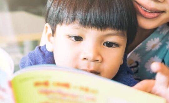 Tips Mengenalkan Baca, Tulis & Hitung pada Anak Usia 3 Tahun