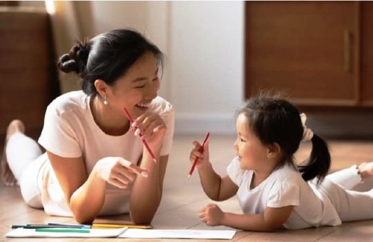 5 Tahapan Perkembangan Anak Berdasarkan Usia yang Perlu Diketahui