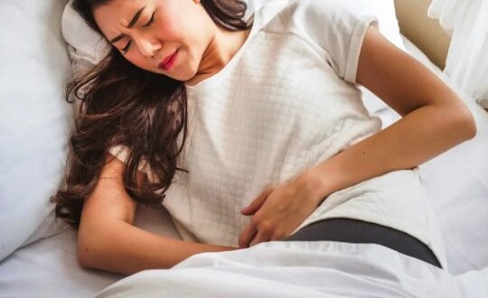 Ketahui Penyebab Nyeri Haid yang Tidak Tertahankan dan Cara Mengatasinya