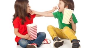 Tips Mendidik Anak agar Mau Berbagi yang Perlu Anda Ketahui